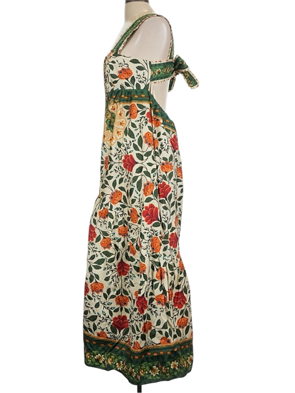 NWT FARM Rio Sand Garden Tapestry Maxi Dress Size Large - Picture 8 of 10